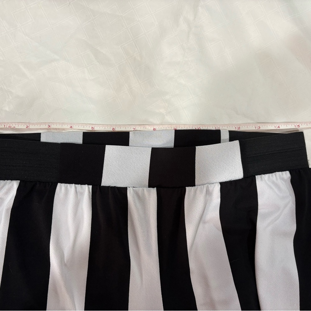 INC International Concepts Monochrome Striped Pants - Picture 3 of 4